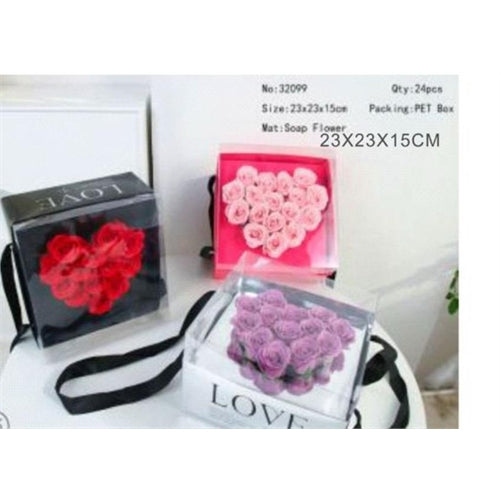 Composizione san valentino con rose